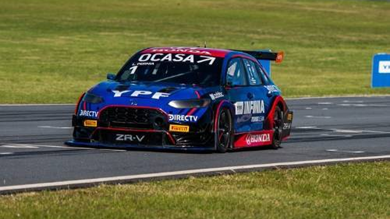 Pernía dominó el shakedown en Uruguay